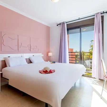 Апартаменты Sea Breeze Sotavento Iii *